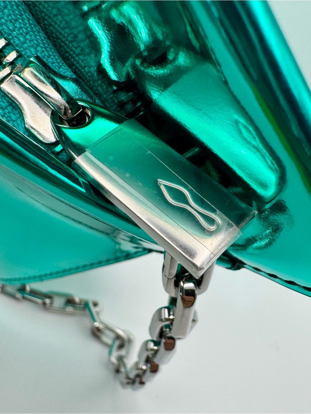 Christian Louboutin Loubitwist Specchio Metallic Iceburg Bag with Silver Chain - Picture 12 of 15